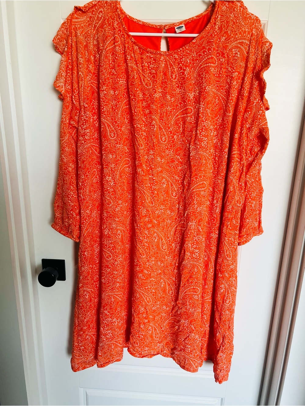 Old Navy Orange Paisley Cold-Shoulder Tunic